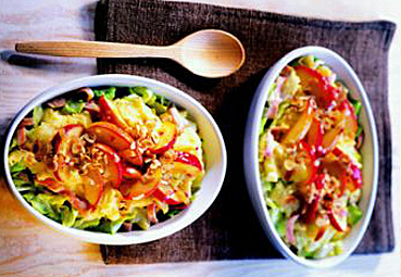 Wirsing-Gratin mit Kartoffel-Haselnuss-Kruste