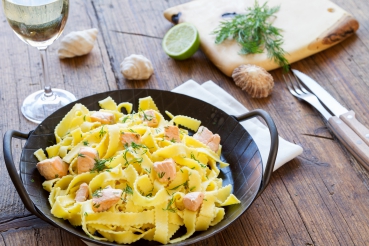 Spaghetti mit Melonen-Lachs-Sauce