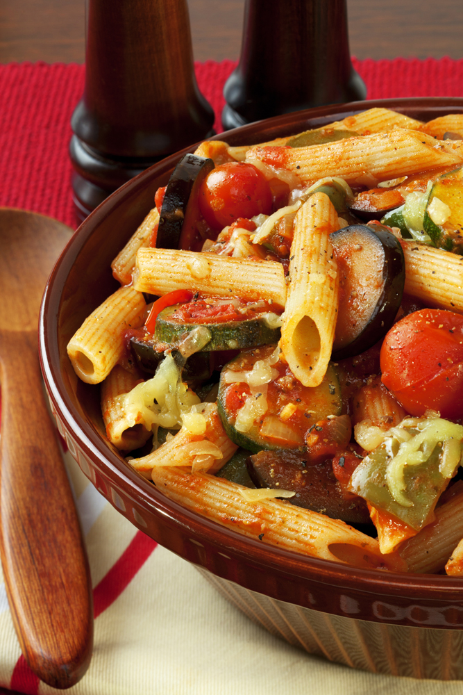Vollkornnudeln mit Ratatouille