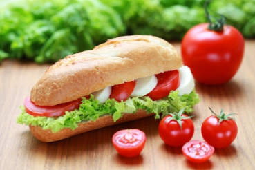 Tomaten-Mozzarella-Sandwich