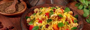Hirsesalat mit Möhren und Zucchini