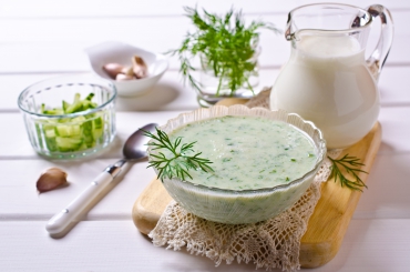 Gurkensuppe mit frischem Dill