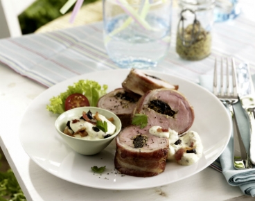 Gefülltes Schweinefilet mit Dip