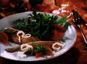 Bücklingsfilet mit rosa Grapefruit