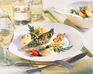 Doradenfilet auf Kartoffel-Rucola-Salat