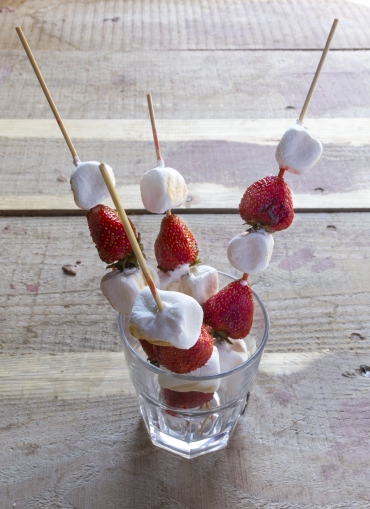 Erdbeer-Marshmallow-Spieße