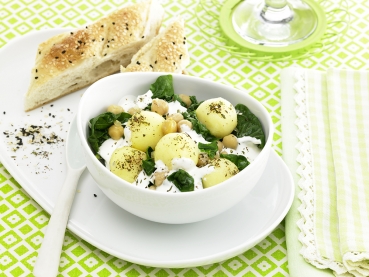 Blattspinatcreme mit Kichererbsen