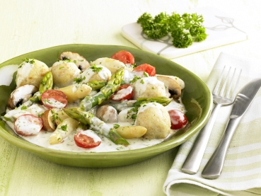 Buntes Spargelragout