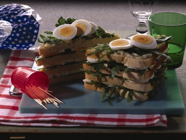 Eiersandwiches mit Rucola