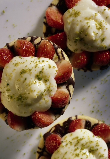 Erdbeertörtchen mit Zitronencreme