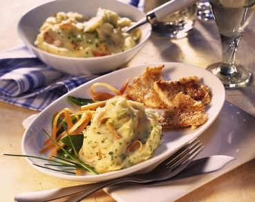 Fisch in Sesamhülle mit Möhren-Schnittlauch-Püree
