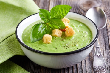 Frische Erbsen-Minz-Suppe