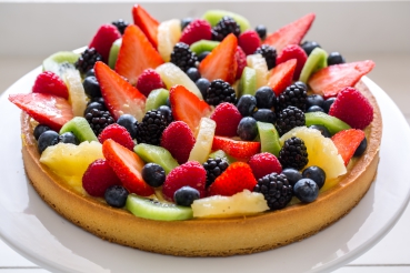 Früchtetorte mit Mangocreme