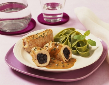 Gefüllte Putenröllchen