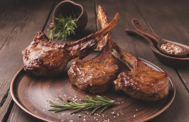 Gegrillte Lammkoteletts Provencalische Art