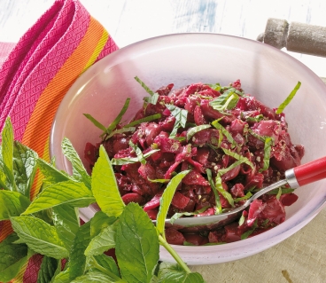 Kirsch-Chutney mit Minze