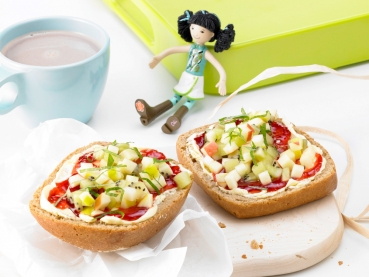 Kiwi-Apfel-Brötchen