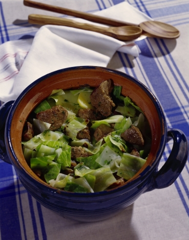 Kohleintopf mit Lammfleisch (Far i Kal)
