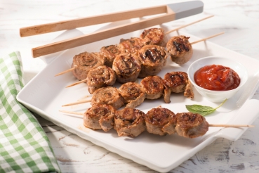 Mediterrane Mini-Rouladenspieße für den Grill