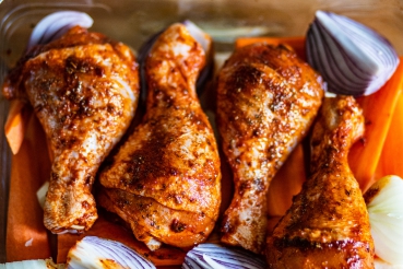 Möhren und Hähnchen aus dem Bratschlauch