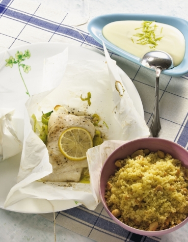 Pangasius in Pergament mit Limetten-Hollandaise