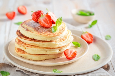 Pfannkuchen mit Erdbeeren