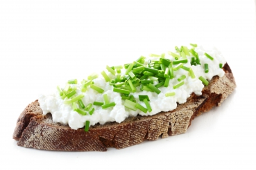 Tzaziki auf Vollkornbrot