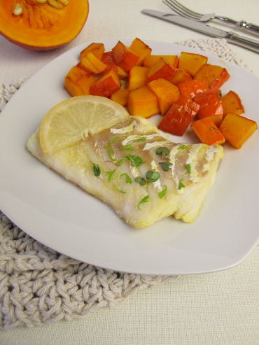 Tilapiafilet auf Ingwer-Kürbisgemüse