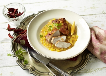 Tandoori-Putenbrust mit Mango-Orangen-Chutney
