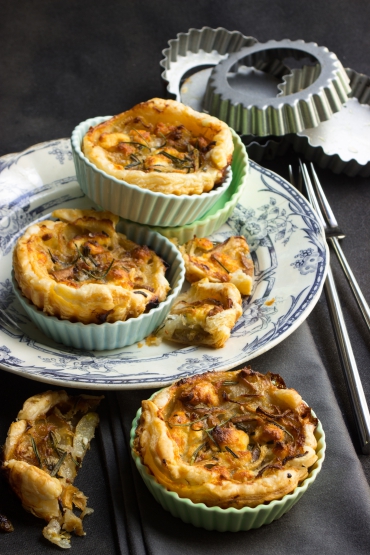 Geflügel-Tartes mit Waldpilzen