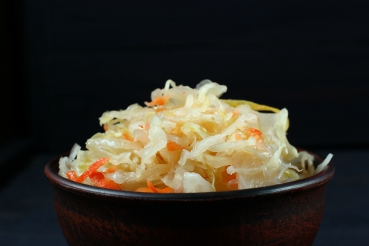 Sauerkraut-Apfelsalat