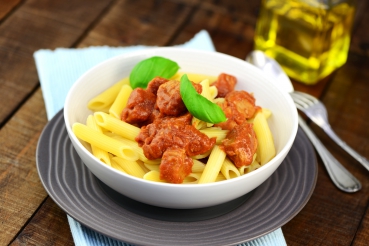 Penne mit Rinderfilet und Knoblauchsugo