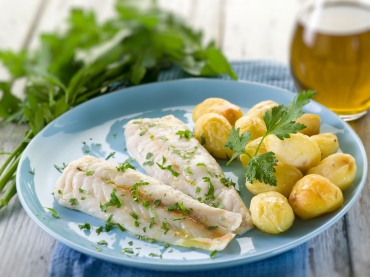 Kabeljau mit Senfsoße und Kartoffeln