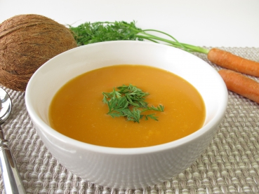 Möhren-Kokos-Suppe