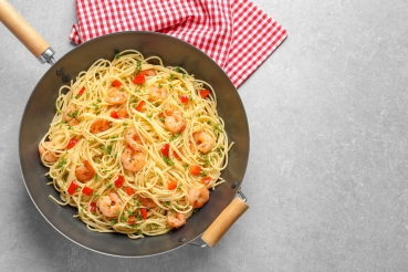 Nudelpfanne mit Shrimps