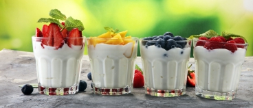 Kefir mit Früchten der Saison