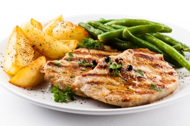 Schnitzel mit Kartoffel-Bohnen-Gemüse