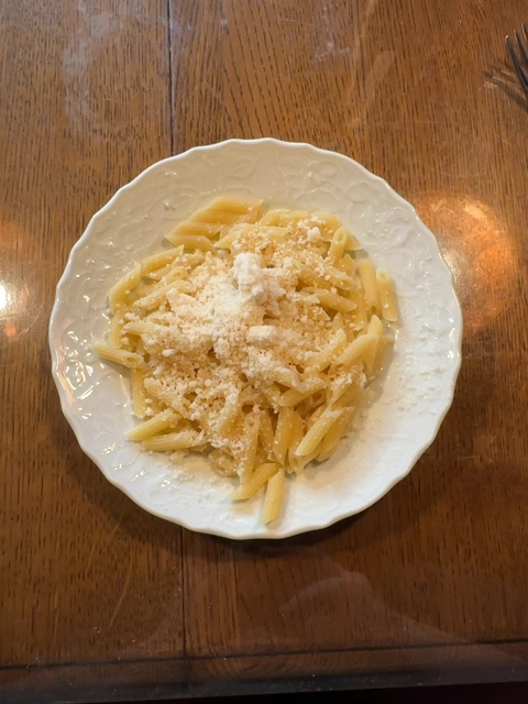 Penne mit Parmesan-Käse